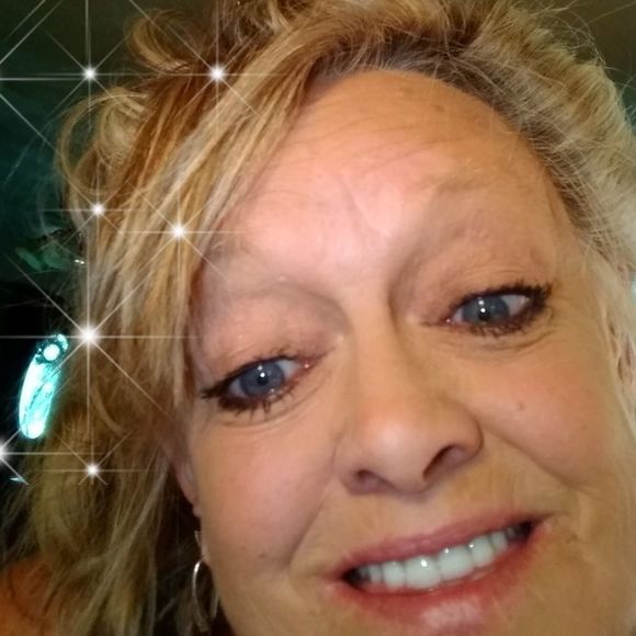 Meet your Posher, Joann - Picture 1 of 1